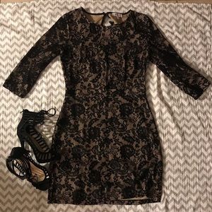 Mini Lace Dress 🖤 Open Back